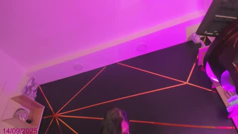 Snapshot of sexwildlatin chatting on September 14, 2025, 1:43 pm Tifanny Benitez  online show from September 14, 2025, 1:43 pm