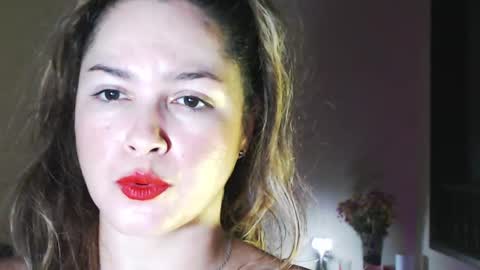 Snapshot of sexwwoman chatting on February 27, 2025, 2:21 am CHIARA online show from February 27, 2025, 2:21 am