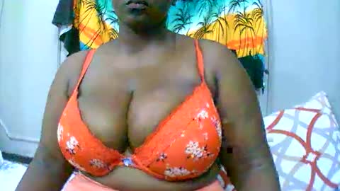 sexxi_ebony online show from December 16, 2025, 7:52 pm