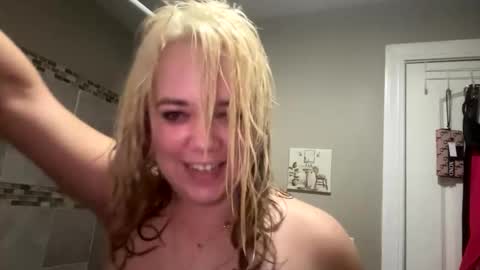 Snapshot of sexxiibossbabe chatting on November 19, 2025, 6:35 am sexxiibossbabe online show from November 19, 2025, 6:35 am