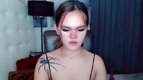 sexxxy_caroline online show from December 7, 2024, 11:40 am