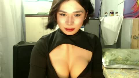 sexxxy_phoenix online show from June 21, 2026, 3:53 am