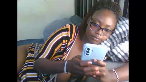 Snapshot of sexxy_mish chatting on May 28, 2026, 6:54 am sexxy_mish online show from May 28, 2026, 6:54 am