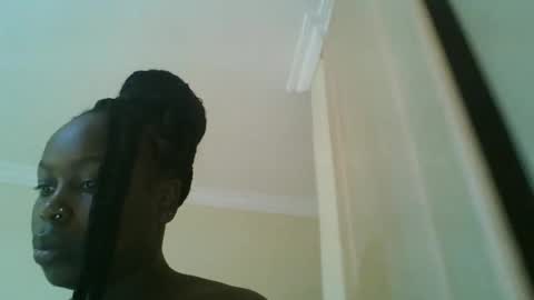 ivy online show from February 26, 2025, 9:16 pm