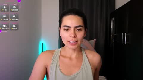  Angie   online show from September 13, 2025, 11:48 pm