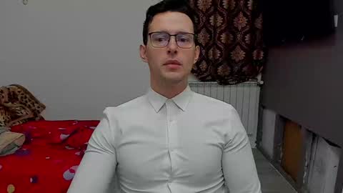 Sexxymuscles4U online show from January 27, 2025, 7:45 am