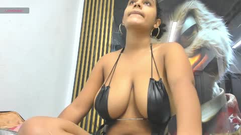 sexy78michell online show from April 11, 2026, 4:50 am