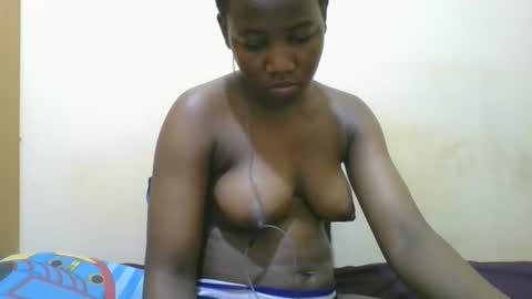 Snapshot of sexy_ariana90 chatting on February 28, 2025, 1:25 pm Reshia online show from February 28, 2025, 1:25 pm