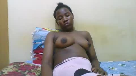 Snapshot of sexy_ariana90 chatting on March 6, 2025, 7:03 am Reshia online show from March 6, 2025, 7:03 am
