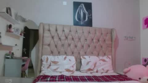 sexy_babydoll22 online show from February 28, 2026, 8:59 am