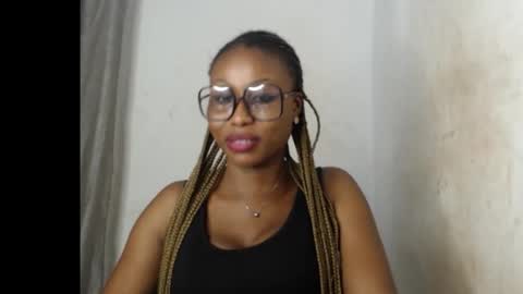 Snapshot of sexy_badgirl2 chatting on October 26, 2025, 6:14 pm Sexy blackgirl2 online show from October 26, 2025, 6:14 pm