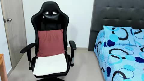 sexy blackman online show from March 6, 2025, 6:16 pm