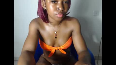 sexy_bluey247 online show from October 24, 2025, 3:03 am