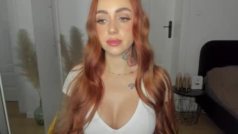 C o r a l i e online show from November 13, 2025, 3:00 pm