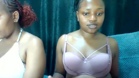 Snapshot of sexy_divaaa chatting on May 26, 2026, 9:00 pm sexy_divaaa online show from May 26, 2026, 9:00 pm
