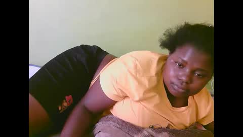 Snapshot of sexy_divana chatting on February 23, 2025, 11:44 am sexy_divana online show from February 23, 2025, 11:44 am