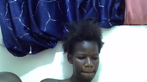 sexy_ebony584382 online show from December 13, 2025, 11:32 pm