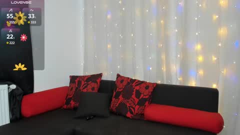Snapshot of sexy_emeli chatting on January 18, 2025, 6:34 am MY ONLYFANS page is back -   online show from January 18, 2025, 6:34 am
