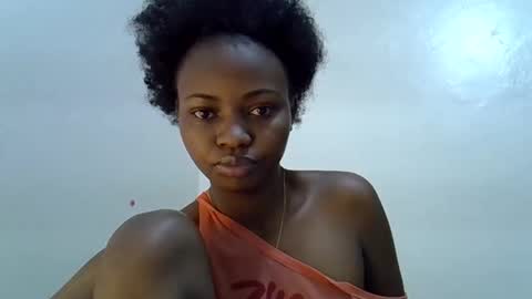 sexy_june20 online show from June 1, 2026, 3:25 pm