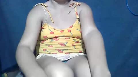 Snapshot of sexy_kimmykim chatting on September 21, 2025, 12:01 am sexy_kimmykim online show from September 21, 2025, 12:01 am