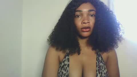 Snapshot of sexy_kitty881 chatting on September 25, 2025, 1:48 pm Sexy kitty881 online show from September 25, 2025, 1:48 pm