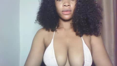 Snapshot of sexy_kitty881 chatting on October 6, 2025, 9:34 pm Sexy kitty881 online show from October 6, 2025, 9:34 pm