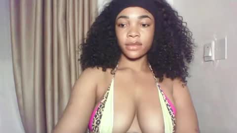 Snapshot of sexy_kitty881 chatting on October 17, 2025, 8:11 pm Sexy kitty881 online show from October 17, 2025, 8:11 pm