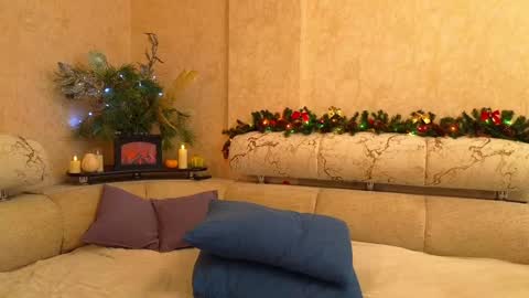 Leslie online show from December 2, 2024, 8:52 am