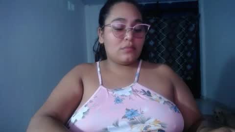 Snapshot of sexy_love_15 chatting on April 25, 2026, 5:54 am SIRENA LOVE online show from April 25, 2026, 5:54 am