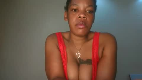 sexy_lyna online show from April 4, 2026, 6:22 am