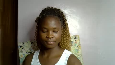 Snapshot of sexy_molyne chatting on January 15, 2026, 1:26 pm Molyne online show from January 15, 2026, 1:26 pm