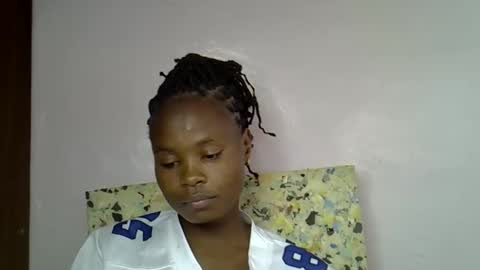 Snapshot of sexy_molyne chatting on February 11, 2026, 2:49 am Molyne online show from February 11, 2026, 2:49 am