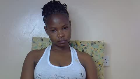 Molyne online show from April 10, 2026, 12:16 am