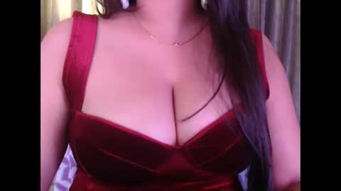 Snapshot of sexy_myra18 chatting on April 13, 2026, 4:18 am myra online show from April 13, 2026, 4:18 am