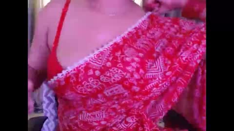 Snapshot of sexy_myra18 chatting on April 30, 2026, 5:03 am myra online show from April 30, 2026, 5:03 am