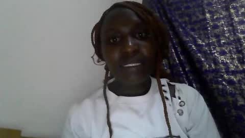 Snapshot of sexy_queenebony chatting on October 14, 2025, 9:21 am sexy_queenebony online show from October 14, 2025, 9:21 am
