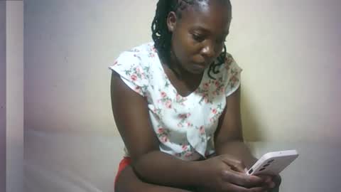 sexy_sandrah online show from October 12, 2025, 1:43 pm