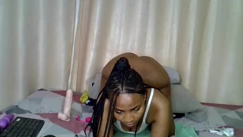 sexy_shan09 online show from February 3, 2026, 2:53 am