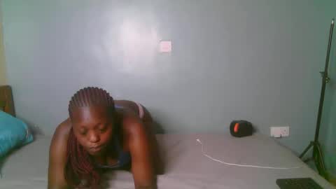 sexy_shava online show from December 3, 2025, 12:47 pm