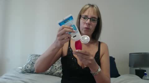 Nastassia... but you can call me Stassi for short. online show from November 29, 2025, 9:12 am