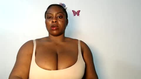 Luna online show from January 7, 2026, 12:13 am