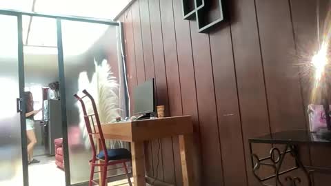 Alice Skay online show from October 22, 2025, 4:18 pm