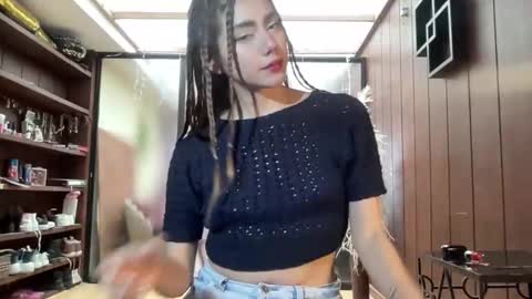 Alice Skay online show from January 9, 2026, 3:48 pm