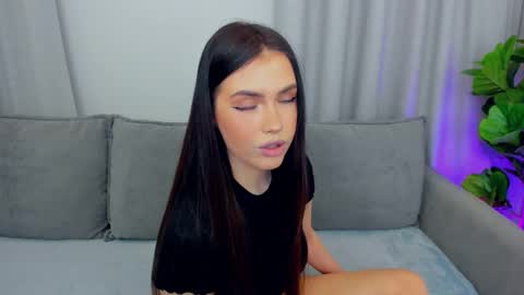 Lou online show from February 11, 2026, 8:03 pm