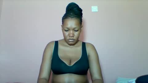 sexyapple2002 online show from September 23, 2025, 7:11 am