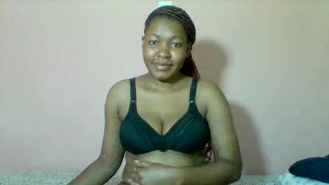 sexyapple2002 online show from December 18, 2025, 8:04 pm