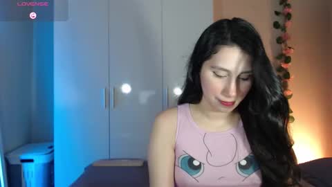 Alice online show from November 5, 2025, 7:36 pm