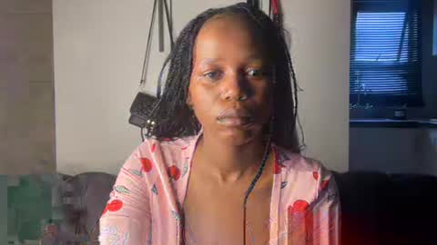 Snapshot of sexyasszeeee chatting on April 25, 2026, 3:20 pm sexyasszeeee online show from April 25, 2026, 3:20 pm