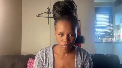 Snapshot of sexyasszeeee chatting on May 18, 2026, 9:15 am sexyasszeeee online show from May 18, 2026, 9:15 am