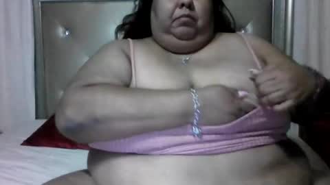 sexybbwqueen83 online show from March 17, 2026, 7:01 am